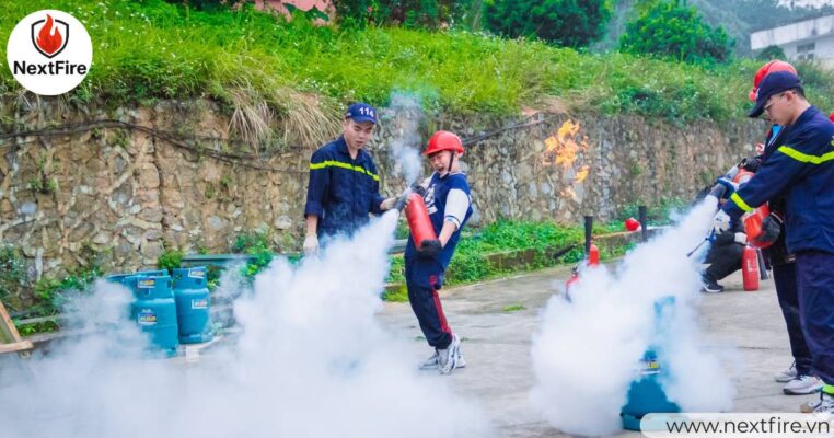 Phòng Chống Cháy Nổ Trong Trường Học: Giải Pháp & Hướng Dẫn Thực Hiện