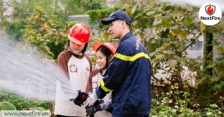 Phòng Chống Cháy Nổ Trong Trường Học: Giải Pháp & Hướng Dẫn Thực Hiện
